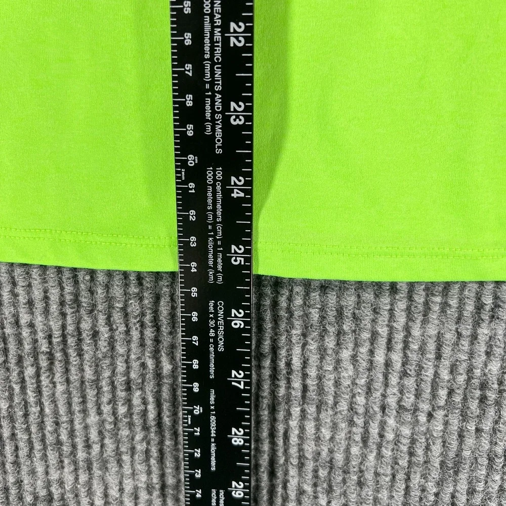 Nike Dri Fit Shirt Womens Large Green Short sleeve V Neck Workout Active Gym